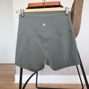Lululemon Align Short 4" - Grey Sage Size 6